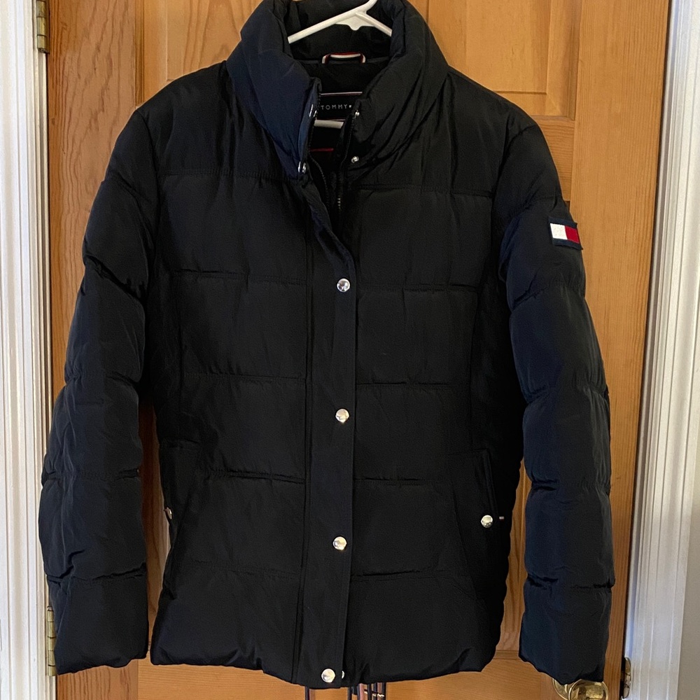 Tommy Hilfiger Women's Navy Puffer Coat